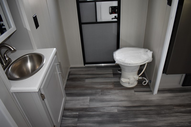 Gallery Image #3 for 2025 Dune Sport H2 Bumper Pull